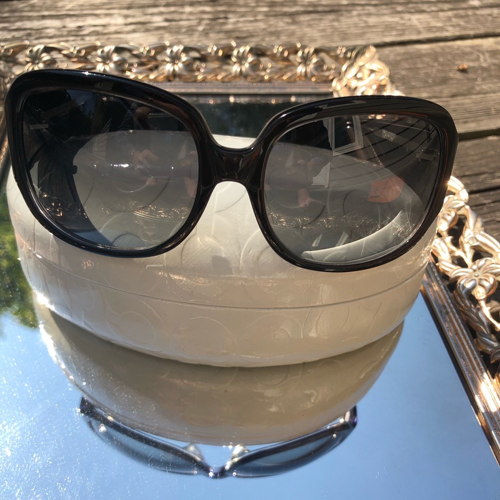 Coach sunglasses - Picture 3 of 8